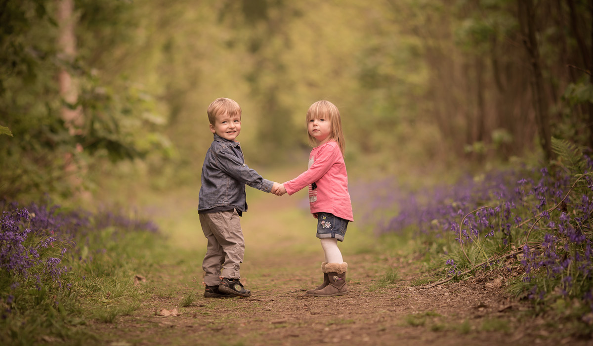 Wedding photographer in Sussex and Surrey. Roberts Twins Photography. Family photography of children.